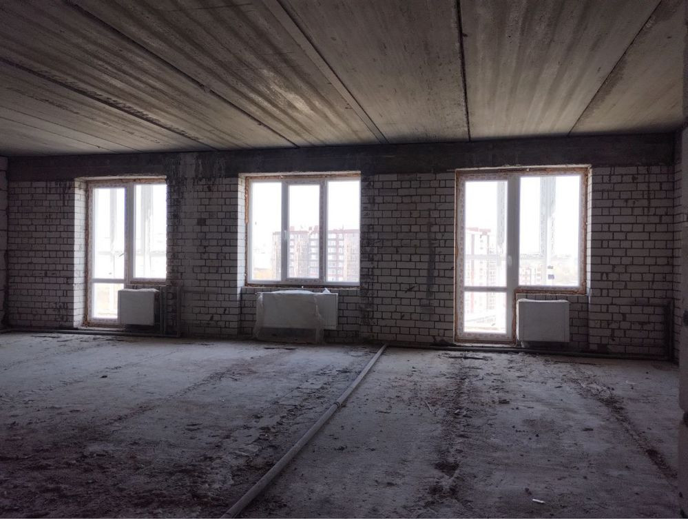 Продам квартиру в ЖК Воробйові гори на Полях Харьков - изображение 1