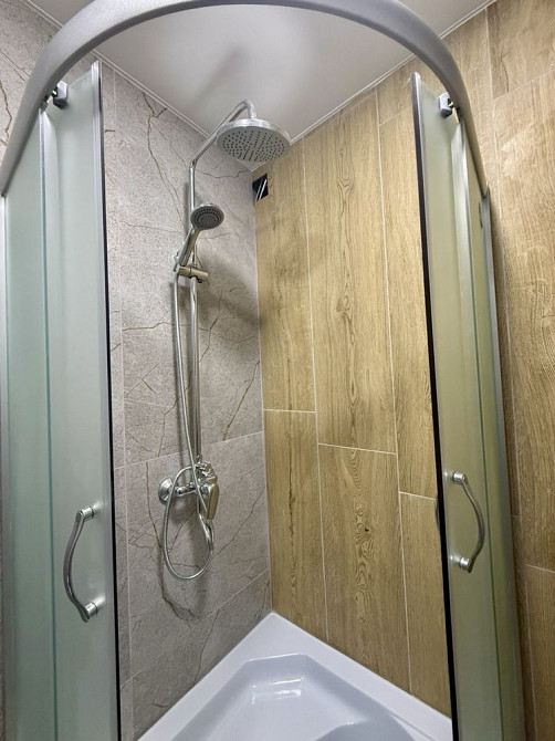 Сучасна 2-кімнатна квартира з євроремонтом Біла Церква - зображення 7