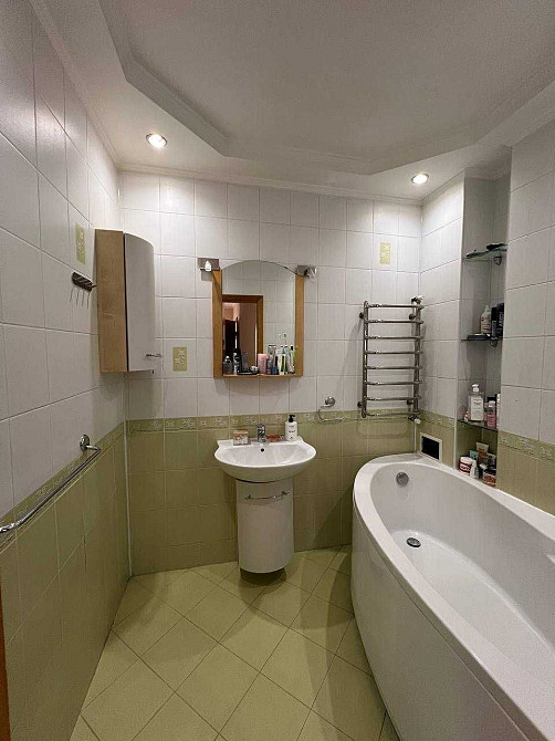 Продаж 2-х кімн кв бульвар Верховної Ради 21а + ПАРКІНГ Дарниця Киев - изображение 7