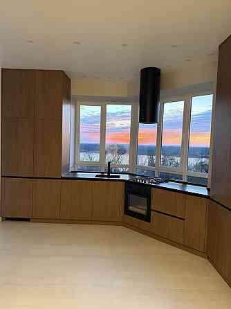 Продам квартиру з РОЗКІШНИМ видом в новобудові з ремонтом та меблями Кременчук