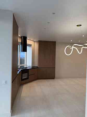 Продам квартиру з РОЗКІШНИМ видом в новобудові з ремонтом та меблями Кременчук