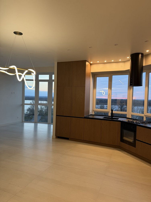 Продам квартиру з РОЗКІШНИМ видом в новобудові з ремонтом та меблями Кременчуг - изображение 1