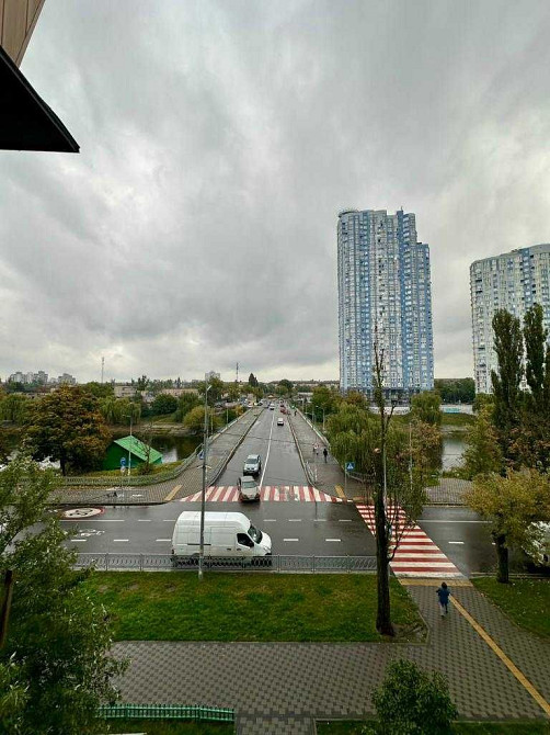 2к видова квартира Ентузіастів 17 Русанівка Дніпровський Лівобережна Киев - изображение 4