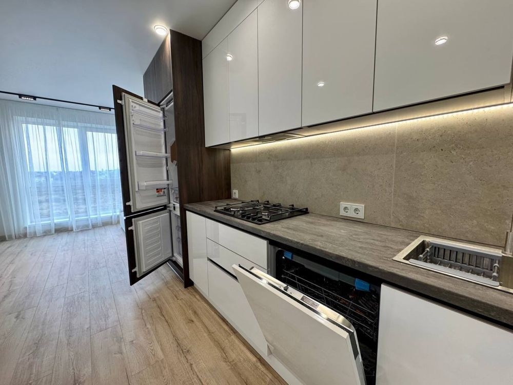 Продам 2-х кімнатну квартиру , укомплектована. Щасливе Ровно - изображение 1