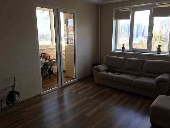 Сдается 2х комнатная квартира м Научная Харьков