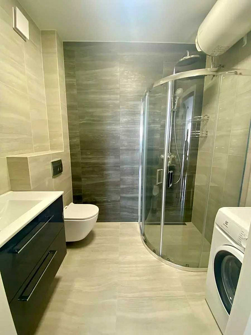 Простора квартира ЖК Славутич вулиця Зарічна метро Славутич Бажана Киев - изображение 7