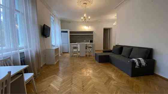 Оренда 3к квартири Шевченківський Білоруська 30 Киев