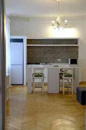 Оренда 3к квартири Шевченківський Білоруська 30 Киев