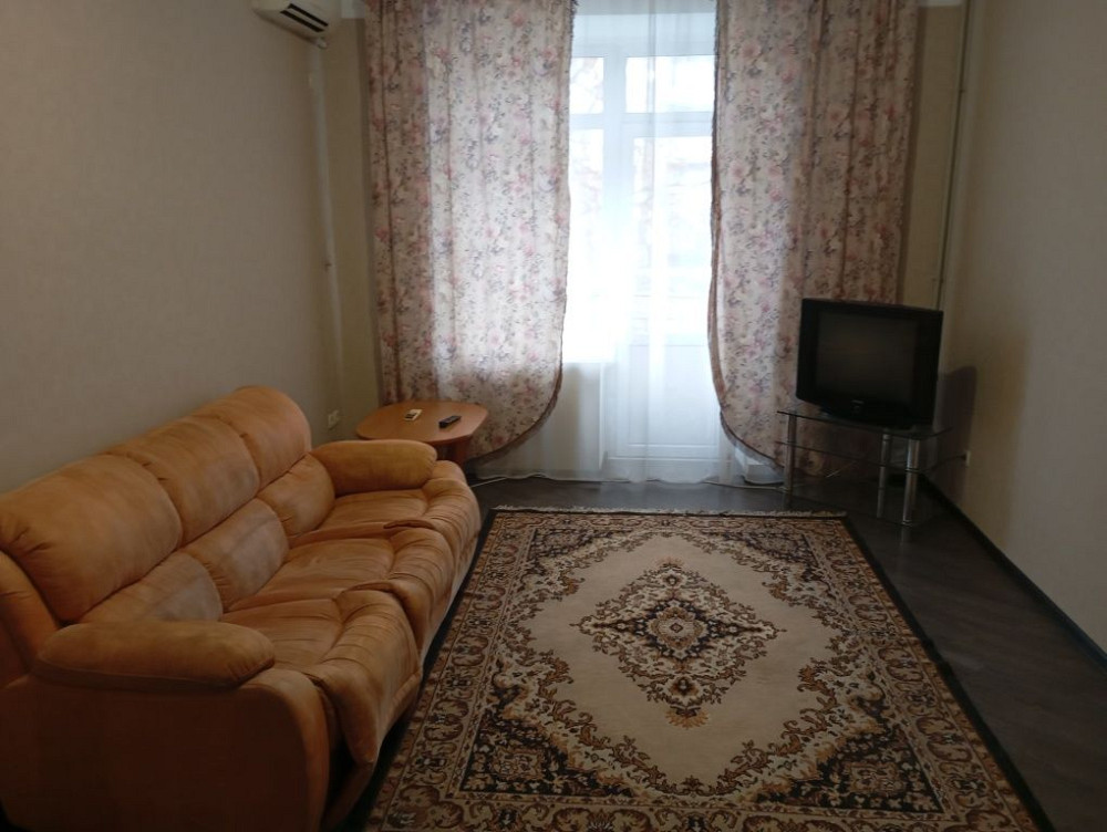 Сдам 1к.кв. Проспект Соборный р-н Украины Запорожье - изображение 2