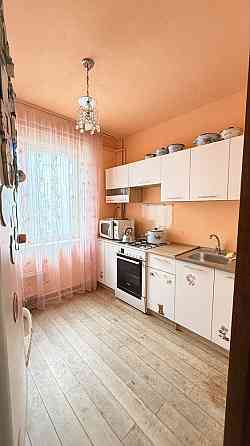 Оренда 2 к квартири, 10 хв м. Позняки Киев