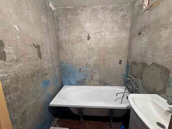 Продам трикімнатну квартиру в м.Вінниця вул.О.Антонова Вінниця