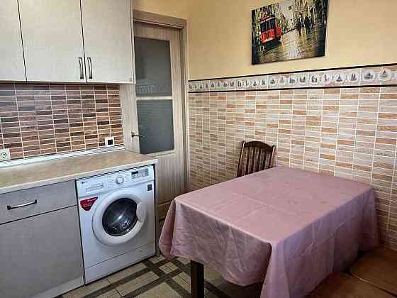 2-к. квартира, Князя Романа Мстиславича, 12, М Дарниця, парк Перемога Киев