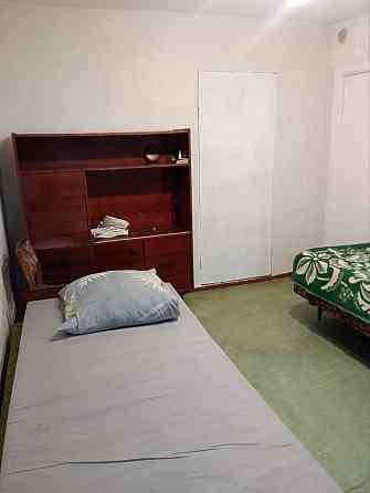 Сдам трехкомнатную Левый берег. Галини Мазепи 53 Днепр