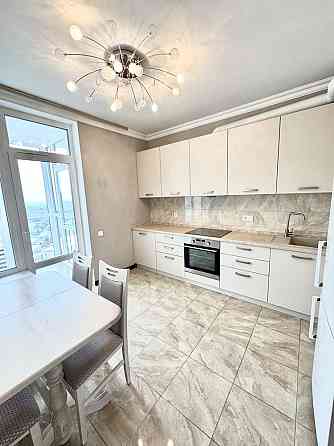 Оренда 1к квартири у ЖК Сирецькі Сади. Генератор на ліфтах Киев