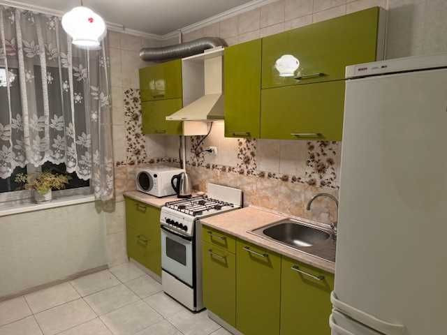 Здам 3-х кімнатну квартиру 61 м2 бул. Незалежності 21,Бровари,вільна! Бровары - изображение 1