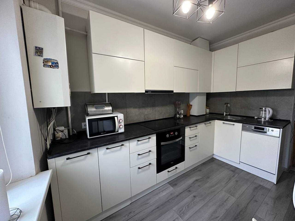 Оренда 3-х кімнатної квартири Івано-Франківськ - зображення 1