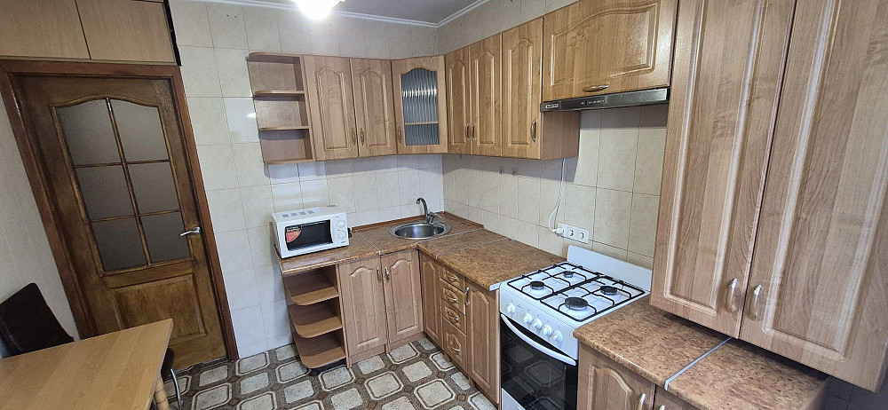 Власник здам в оренду 1 кімнатну квартиру з нішею проїзд Ю. Кондратюка Житомир - зображення 1