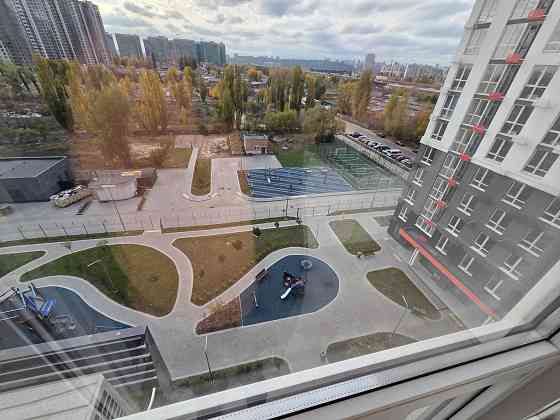 Перша оренда однокімнатної в новому ЖК Причал 8 Киев