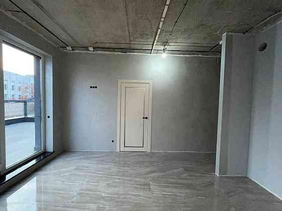 Продам  квартиру з ТЕРАСОЮ в новобудові поруч ЦЕНТРУ Рівне