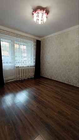 Продаж 3-кімнатної квартири – Озерна Хмельницький