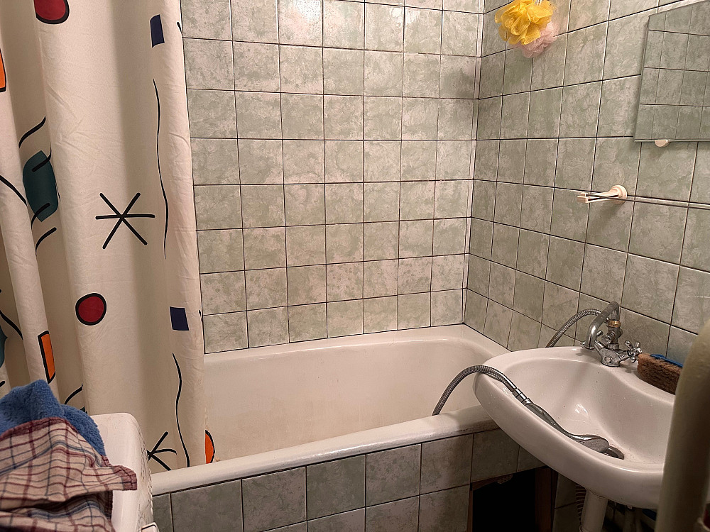 3 кім- на  м «Героїв Дніпра» 1 поверх Оболонь Киев - изображение 4