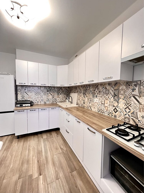 Терміново! Двохкімнатна квартира з кладовкою за супер ціною! Ирпень - изображение 2