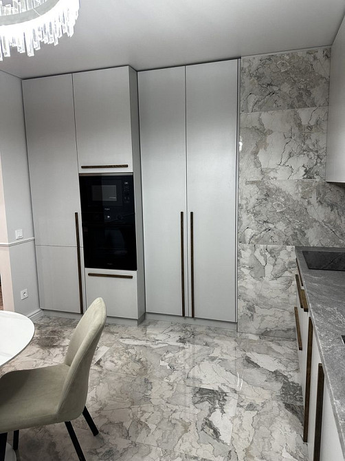 Продаж шикарної 2к квартири в ЖК Радіщева|набережна|парк Боздош Ужгород - зображення 3