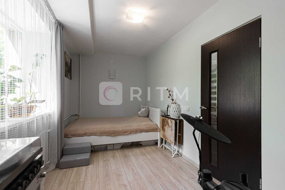 Продаж 2-кімнатної квартири з ремонтом, Франківський район. Львов - изображение 4