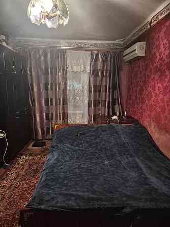 Продам 1-ком квартиру возле Димитровского рынка Кам`янське (Запорізька обл.)