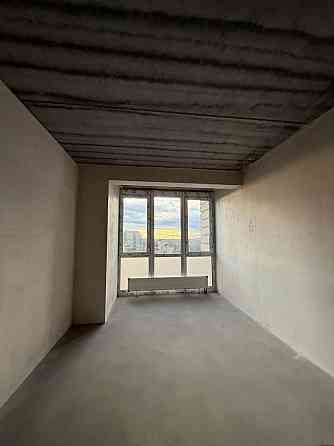 Однокімнатна квартира з підземним паркінгом в центрі міста Ірпінь