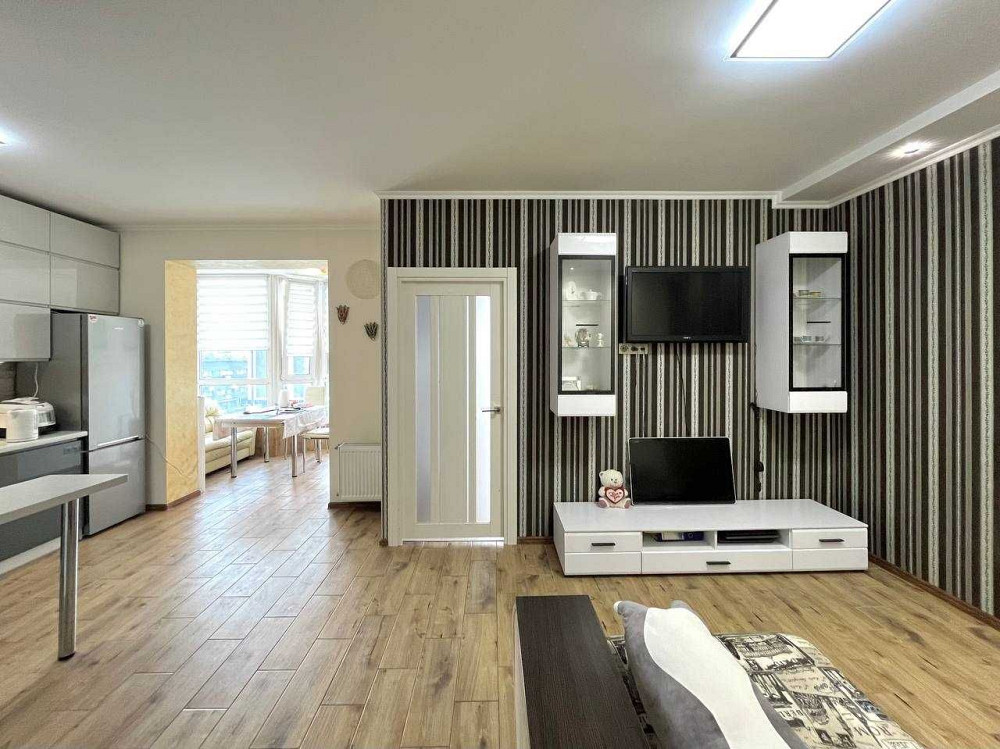 Оренда 1- кім квартири та кухня-студія в ЖК Фамілія вул.Кульпарківська Львів - зображення 8