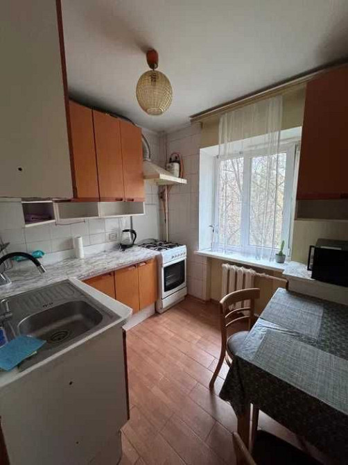 Здам 1 кімнатну квартиру. Воскресенка. Киев - изображение 1