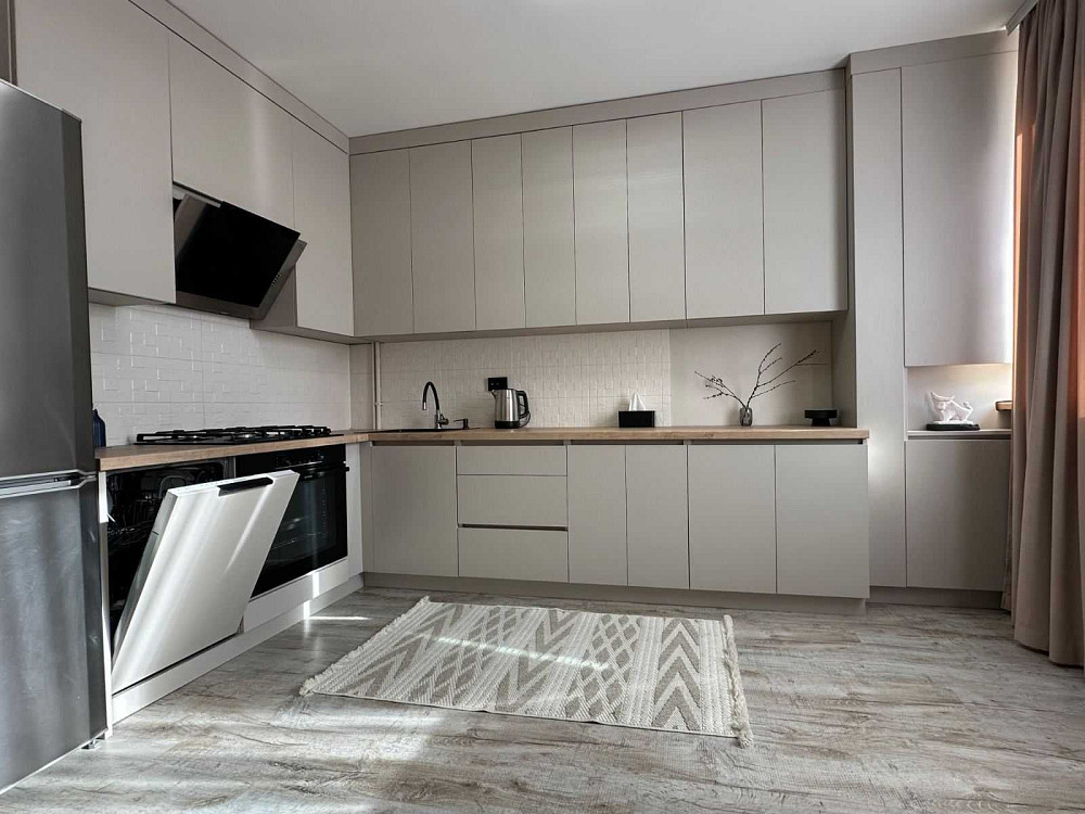 Оренда  простороі квартири на вул.Кобилянськоі Івано-Франківськ - зображення 1