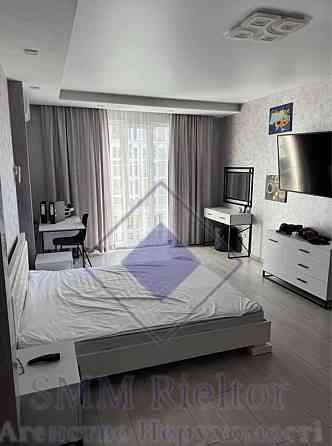 Здам простору 3 кім. Кв ,,Нова Англія,, вул Михайла Максимовича Киев