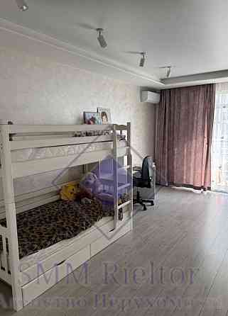 Здам простору 3 кім. Кв ,,Нова Англія,, вул Михайла Максимовича Киев