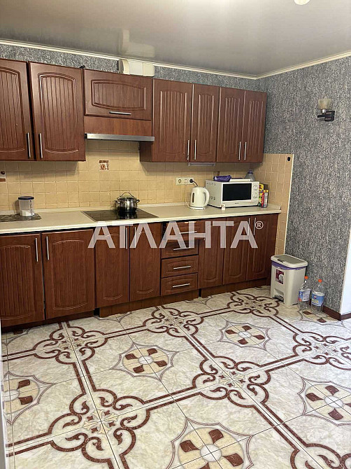 2 комнатная квартира большой площади, кирпичный дом. 10минут к морю. Одесса - изображение 1