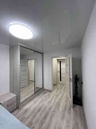 Продам 3-х комнатную квартиру с мебелью и техникой.Еl. Кам`янське (Запорізька обл.)