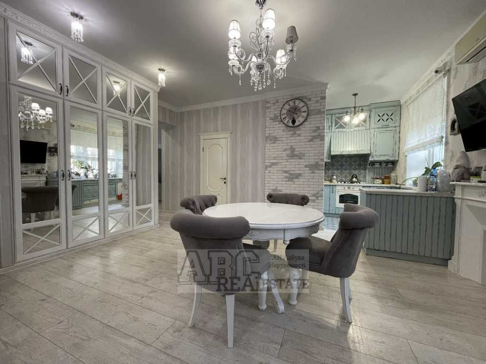 Продам ексклюзивну квартиру м. Захисників України Харьков - изображение 1