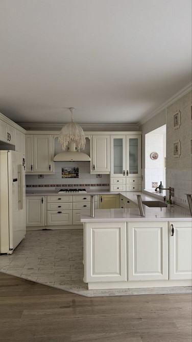 Трикімнатна кватира з ремонтом 160м2. Ірпінь - зображення 1