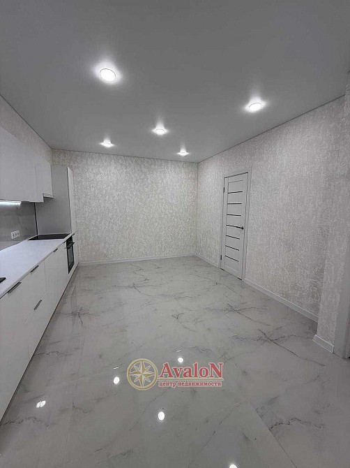 2 ком на Сахарова Новый дом Качественный ремонт 54000 у.е. Одесса - изображение 2