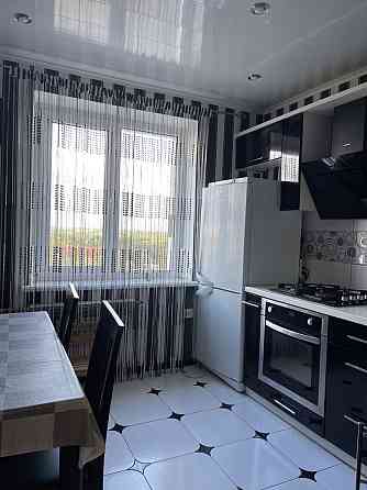 Продаж 2 кім. 9 мкрн. Лівий берег Кам`янське (Запорізька обл.)