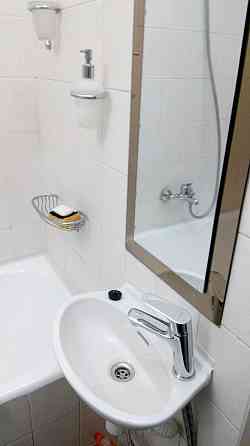 Вацлава Гавела 3к отличная квартир Отрадный метро Берестейская Политех Киев