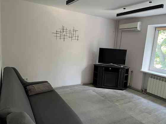 Оренда 3-кімнатної квартири Дніпробуд Кам`янське (Запорізька обл.)