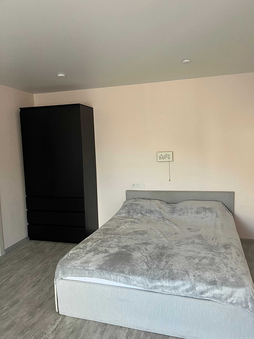 Оренда 3-кімнатної квартири Дніпробуд Кам`янське (Запорізька обл.) - зображення 3