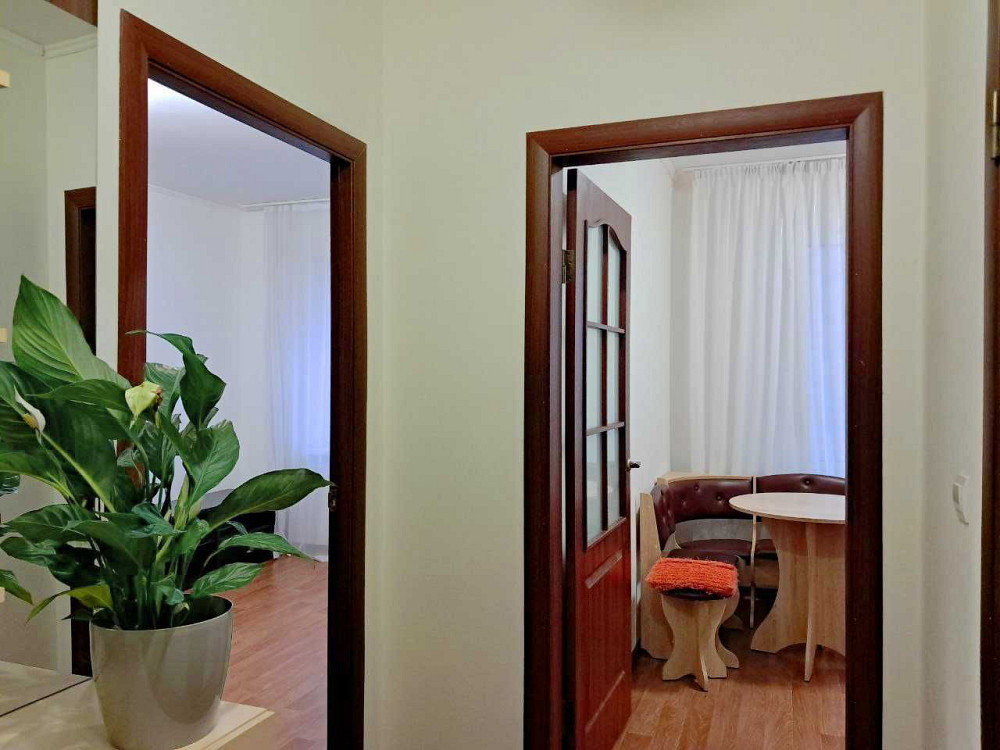 Оренда  Софії Русової 7. 12 поверх ремонт Київ - зображення 5