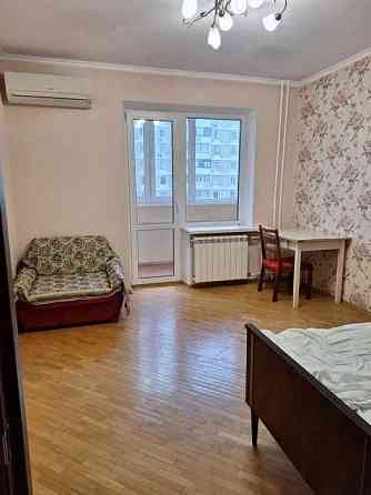 Оренда 2к квартири Святошинський М. Ушакова 14А Киев