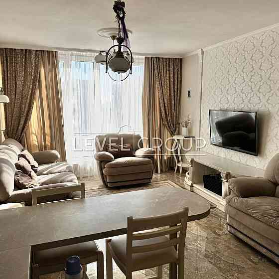 ТЕРМІНОВА Оренда 3-к вул.Максимовича, 3Г ЖК 4 Сезона м.Васильківська Киев