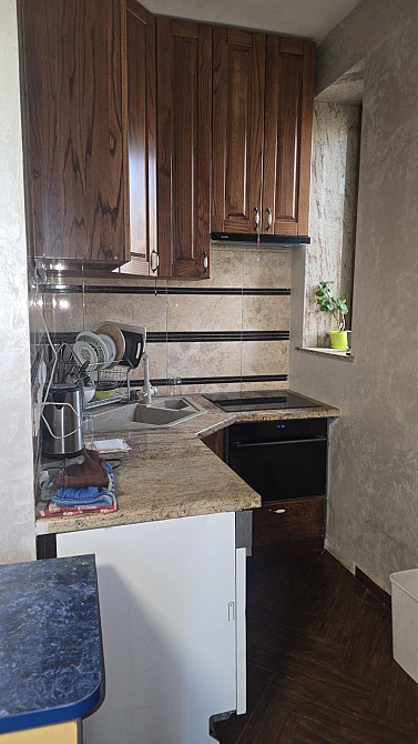 1 кім квартира, вул.Скальда (Комарова), найкраща локація  Паркомісце, Чернівці - зображення 4