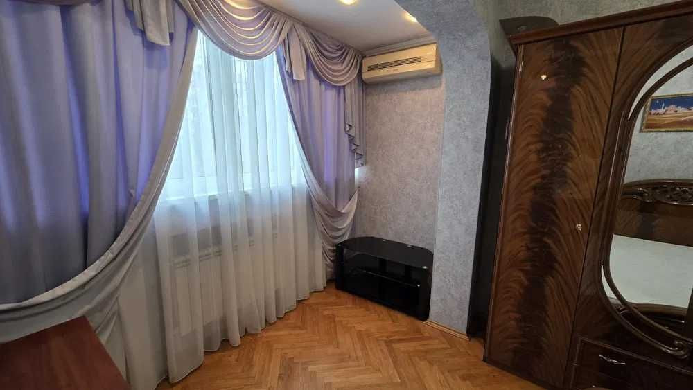 Оренда 2к квартири Святошинський Кікабідзе 3 Симиренка Киев - изображение 4