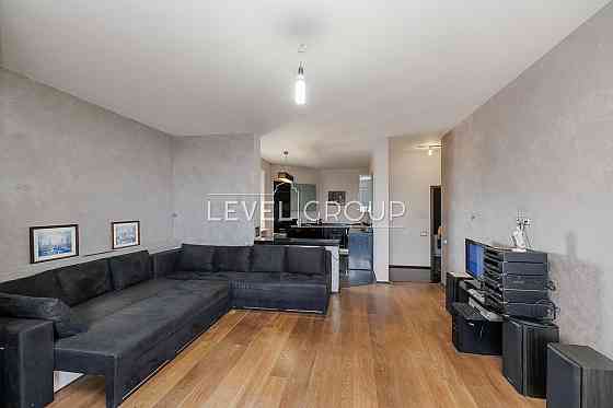 Продаж двокімнатної квартири парк Наталка Оболонь Івасюка Киев